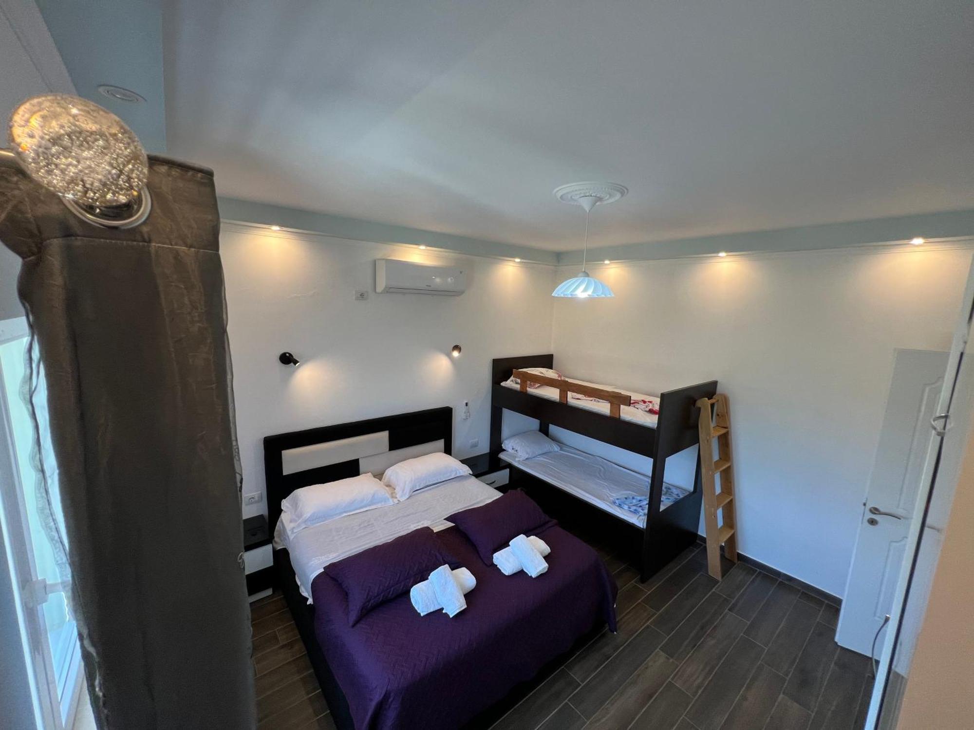 Adriatik Guesthouse Përmet المظهر الخارجي الصورة